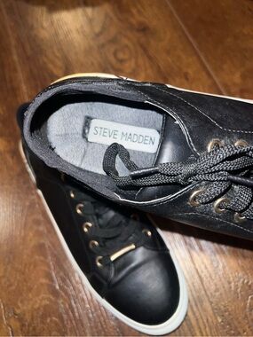Steve Madden Black Sneakers